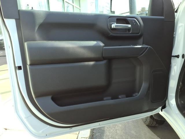 2026 GMC Sierra 3500 HD Chassis Cab 4WD Pro Regular Cab with Convenience, Snow Plow Prep, Roof marker Lamps, Front Recovery Hooks, Chrome Front Bumper, 14,000 Lbs GVWR and Skid Plates