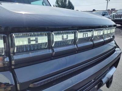 2025 GMC HUMMER EV SUV e4wd 3X SUV with Super Cruise, Navigation, Trailering, Bose Premium Sound, Infinity Roof, and 13.4" GMC Premium Infotainment w/Google Built-In