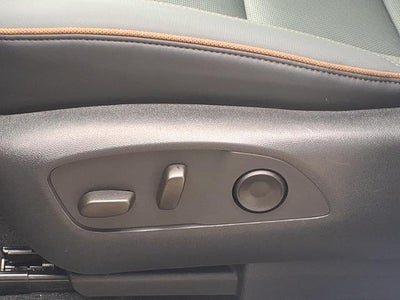 2025 GMC Acadia AWD AT4 with Luxury, Trailering, Panoramic Sunroof, Trailering, Driver Convenience,12 Speaker Bose 6,152 Miles