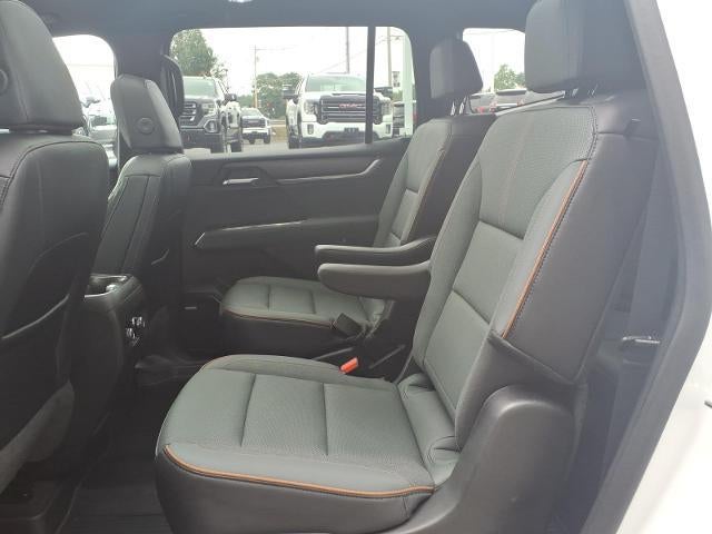 2025 GMC Acadia AWD AT4 with Luxury, Trailering, Panoramic Sunroof, Trailering, Driver Convenience,12 Speaker Bose 6,152 Miles