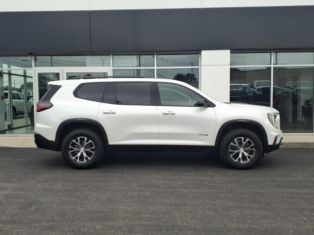 2025 GMC Acadia AWD AT4 with Luxury, Trailering, Panoramic Sunroof, Trailering, Driver Convenience,12 Speaker Bose 6,152 Miles