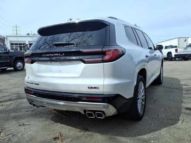 2024 GMC Acadia AWD Denali with Bose Premium, Panoramic Sunroof, Heated/Ventilated 8 Way Power Front Seats 29,505 Miles