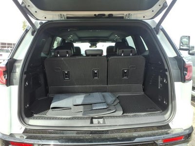 2024 GMC Acadia AWD Denali with Bose Premium, Panoramic Sunroof, Heated/Ventilated 8 Way Power Front Seats 29,505 Miles