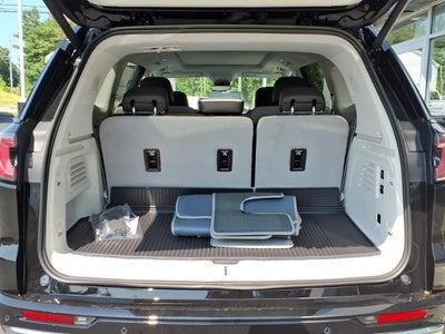 2026 GMC Acadia AWD Denali with Super Cruise, Denali Reserve, Power Panoramic Sunroof, and Autosense Power Liftgate