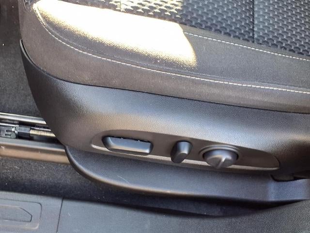 2022 GMC Acadia AWD SLE with SLE Preferred, Driver Convenience, Elevation, Power Liftgate, Bose Premium Sound 30,290 Miles