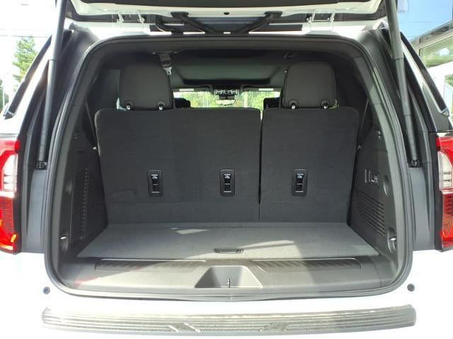 2026 GMC Yukon 4WD Elevation with Super Cruise, Elevation Premium, Dual Pane Power Sunroof, Technology, Max Trailering, and Premium Smooth Ride Suspension