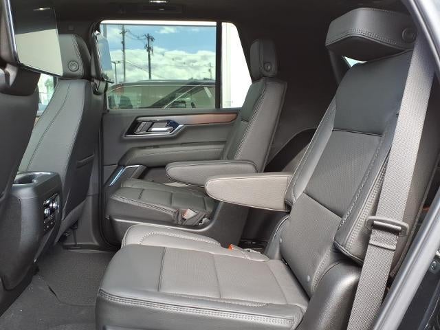 2026 GMC Yukon 4WD Denali with Super Cruise, Denali Reserve, Dual Pane Power Sunroof, Advanced Technology, Max Trailering, Technology, and Theft Deterrent