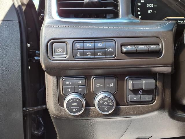 2023 GMC Yukon XL 4WD Denali Ultimate with Super Cruise, Ligenfelter Supercharger,16 Way Power Front Seats with Massage, Advanced Security, Power Panoramic Sunroof, and 18 Speaker Bose Sound 34,113 Miles