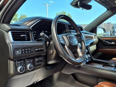 2023 GMC Yukon XL 4WD Denali Ultimate with Super Cruise, Ligenfelter Supercharger,16 Way Power Front Seats with Massage, Advanced Security, Power Panoramic Sunroof, and 18 Speaker Bose Sound 34,113 Miles
