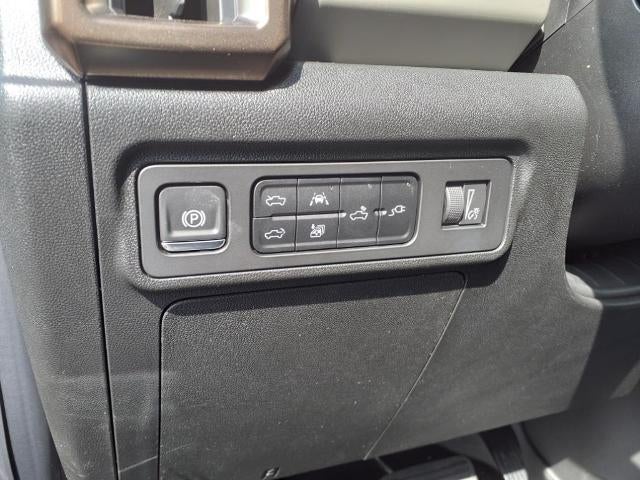 2025 GMC HUMMER EV Pickup e4WD 3X Pickup with Super Cruise, Trailering, GMC MultiPro Tailgate, GMC Infotainment w/Google Built-in, and Infinity Roof