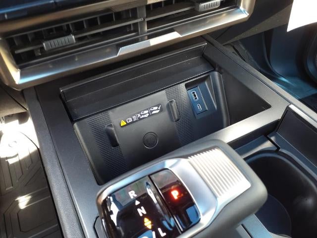 2025 GMC HUMMER EV Pickup e4WD 3X Pickup with Super Cruise, Trailering, GMC MultiPro Tailgate, GMC Infotainment w/Google Built-in, and Infinity Roof