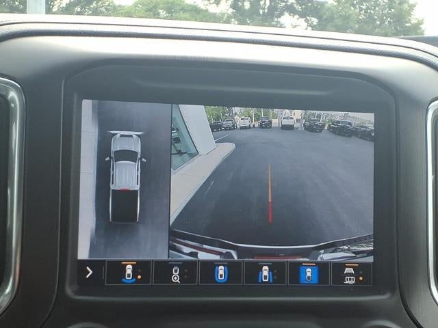 2023 GMC Sierra 2500 HD 4WD AT4 Duramax Crew Cab with AT4 Premium, MultiPro Audio by Kicker, Prograde Trailering, X31 Off-Road Suspension, and AT4 High Clearance Steps 26,853 Miles
