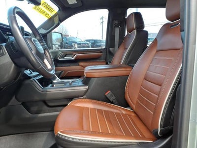 2024 GMC Sierra 2500 HD 4WD Denali Ultimate Duramax with Trailering, Navigation, Gooseneck/5th Wheel, Multipro Tailgate, Heated/Ventilated Front Seats, and Snow Plow Prep 15,568 Miles