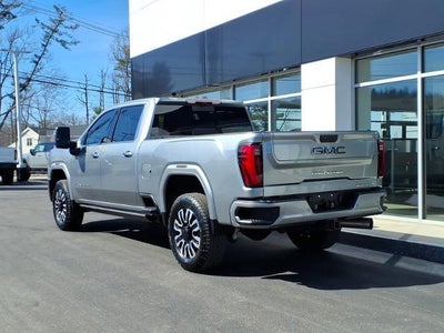 2024 GMC Sierra 2500 HD 4WD Denali Ultimate Duramax with Trailering, Navigation, Gooseneck/5th Wheel, Multipro Tailgate, Heated/Ventilated Front Seats, and Snow Plow Prep 15,568 Miles