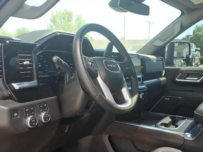 2025 GMC Sierra 2500 HD 4WD SLT Crew Cab with SLT Pfremium, SLT Preferred, SLT Convenience, Chrome Assist Steps, Sierra HD Pro Safety Plus, Trailering, and Snow Plow Prep 37,677 Miles