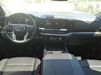 2025 GMC Sierra 2500 HD 4WD SLT Crew Cab with SLT Pfremium, SLT Preferred, SLT Convenience, Chrome Assist Steps, Sierra HD Pro Safety Plus, Trailering, and Snow Plow Prep 37,677 Miles