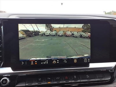 2026 GMC Sierra 2500 HD 4WD SLT Crew Cab with SLT Convenience, SLT Preferred, Trailering, Power Sunroof, Power Assist Steps, X31 Off-Road, Premium GMC Infotainment with Google Built-In, and Snow Plow Prep