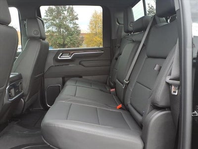 2026 GMC Sierra 2500 HD 4WD SLT Crew Cab with SLT Convenience, SLT Preferred, Trailering, Power Sunroof, Power Assist Steps, X31 Off-Road, Premium GMC Infotainment with Google Built-In, and Snow Plow Prep