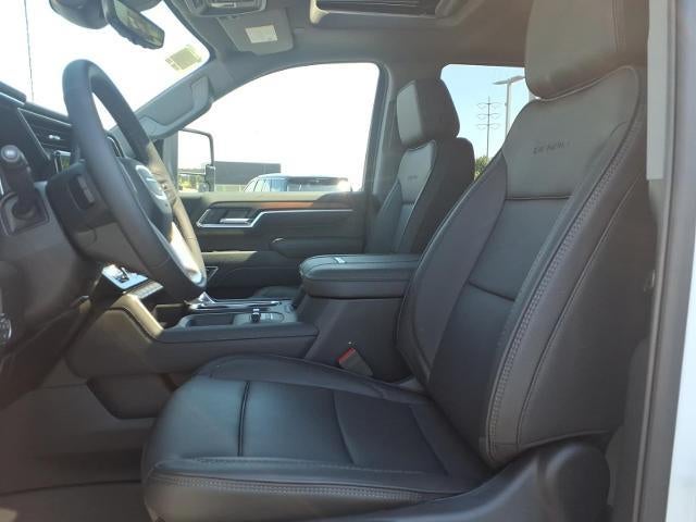 2026 GMC Sierra 2500 HD 4WD Denali Crew Cab with Denali Reserve, Technology, MultiPro Tailgate, Gooseneck/5th Wheel, 12 Way Power Front Seats, and Snow Plow Prep