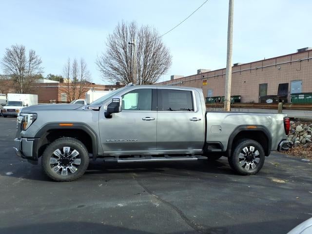 2026 GMC Sierra 2500 HD 4WD Denali Duramax Crew Cab with Denali Reserve, 12 Way Power Front Seats, Power Sunroof, MultiPro Tailgate, Trailering, 13.4" Premium GMC Infotainment with Google Built-In, and Snow Plow Prep