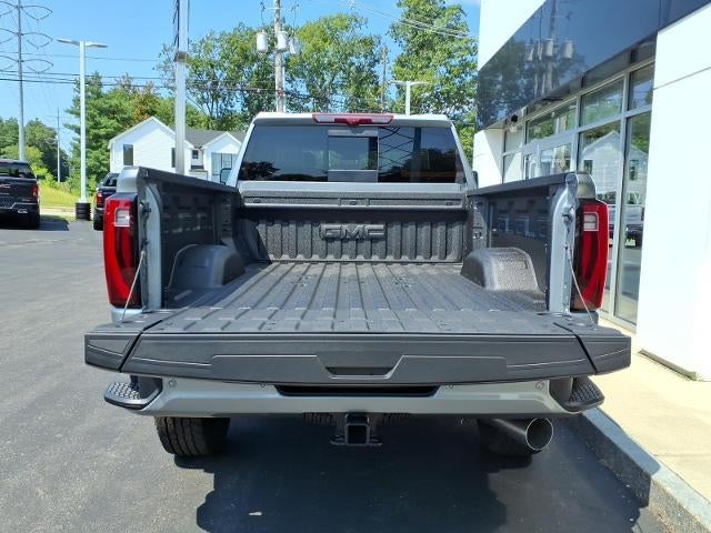 2026 GMC Sierra 2500 HD 4WD Denali Ultimate Duramax Crew Cab with Gooseneck/5th Wheel, MultiPro Tailgate, Trailering, 16 Way Heated/Ventilated Power Front Seats, Power Assist Steps, and Snow Plow Prep