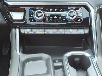 2026 GMC Sierra 2500 HD 4WD Denali Ultimate Duramax Crew Cab with Gooseneck/5th Wheel, MultiPro Tailgate, Trailering, 16 Way Heated/Ventilated Power Front Seats, Power Assist Steps, and Snow Plow Prep