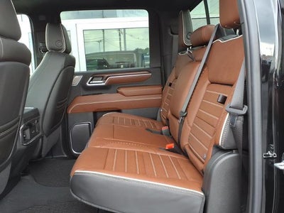 2026 GMC Sierra 2500 HD 4WD Denali Ultimate Duramax Crew Cab with Gooseneck/5th Wheel, MultiPro Tailgate, Trailering, 16 Way Heated/Ventilated Power Front Seats, Power Assist Steps, and Snow Plow Prep