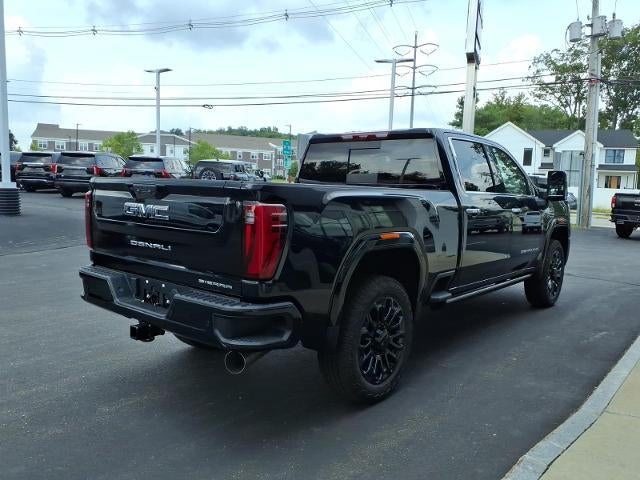 2026 GMC Sierra 2500 HD 4WD Denali Ultimate Duramax Crew Cab with Gooseneck/5th Wheel, Trailering, Power Assist Steps, MultiPro Tailgate, Bose 12 Speaker, and Snow Plow Prep