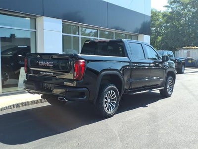 2022 GMC Sierra 1500 Limited Crew Cab Short Box 4-Wheel Drive AT4