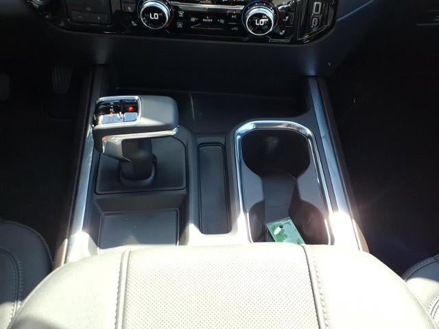 2026 GMC Sierra 1500 4WD SLT Crew Cab with SLT Convenience, SLT Preferred, Power Sunroof, X31 Off-Road, MultiPro Tailgate, and 13.4" Premium GMC Infotainment with Google Built In