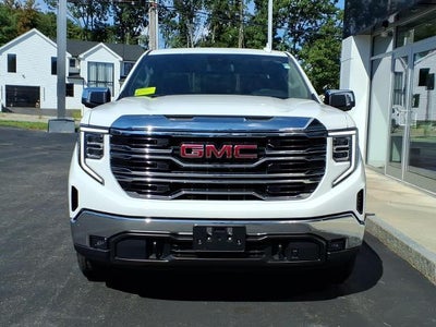 2026 GMC Sierra 1500 4WD SLT Crew Cab with SLT Convenience, SLT Preferred, Power Sunroof, X31 Off-Road, MultiPro Tailgate, and 13.4" Premium GMC Infotainment with Google Built In