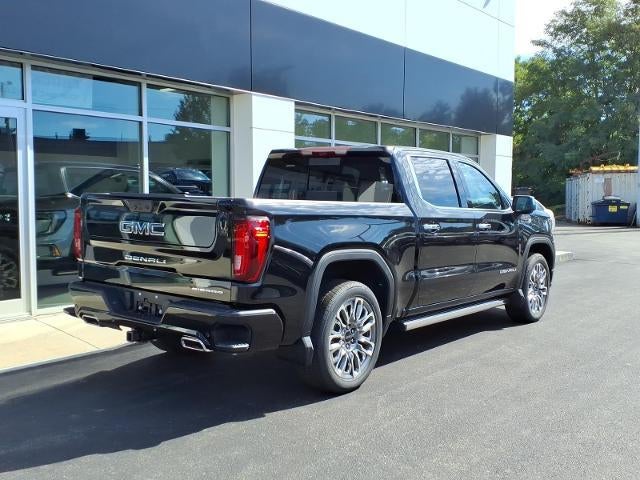2026 GMC Sierra 1500 4WD Denali Ultimate Crew Cab with Super Cruise, Power Sunroof, 16-Way Power Front Seats with Massage, Trailering, and GMC Pro Safety
