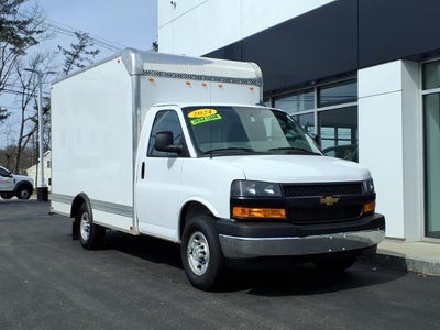 2024 Chevrolet Express Cutaway 3500 RWD 3500 Van with 12' Box 4,407 Miles