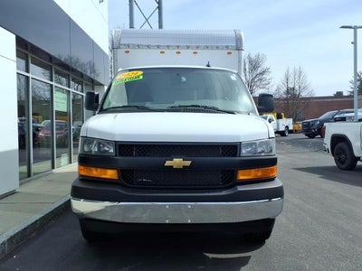 2024 Chevrolet Express Cutaway 3500 RWD 3500 Van with 12' Box 4,407 Miles