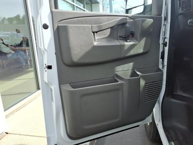 2024 Chevrolet Express Cutaway 3500 RWD 3500 Van with 12' Box 4,407 Miles