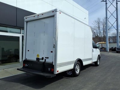 2024 Chevrolet Express Cutaway 3500 RWD 3500 Van with 12' Box 4,407 Miles