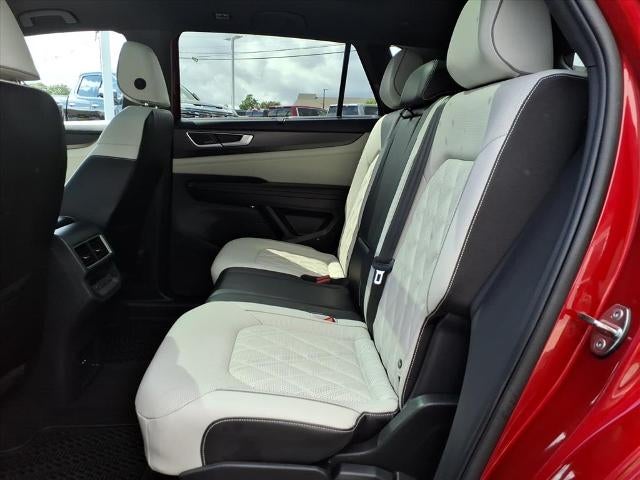 2024 Volkswagen Atlas Cross Sport AWD 2.0T SEL Premium R-Line with 4Motion AWD, Panoramic Sunroof, Navigation, Vienna Leather, and Harmon/Kardin Sound 20,063 Miles