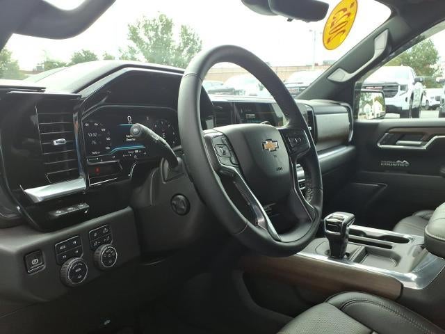 2025 Chevrolet Silverado 1500 Crew Cab Short Box 4-Wheel Drive High Country
