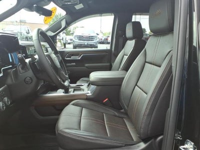 2025 Chevrolet Silverado 1500 Crew Cab Short Box 4-Wheel Drive High Country