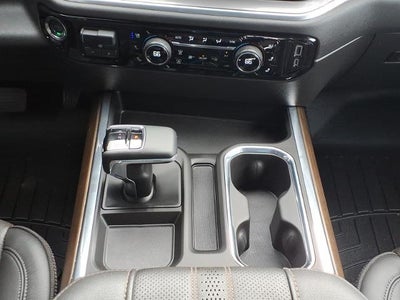 2025 Chevrolet Silverado 1500 Crew Cab Short Box 4-Wheel Drive High Country