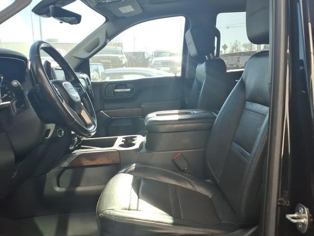 2020 GMC Sierra 1500 4WD Denali Crew Cab with MultiPro Tailgate, Technology, Driver Alert, Bose Premium, Chrome Assist Steps 52,970 Miles
