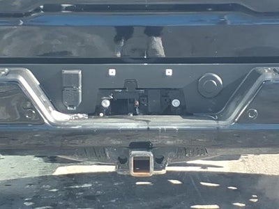 2020 GMC Sierra 1500 4WD Denali Crew Cab with MultiPro Tailgate, Technology, Driver Alert, Bose Premium, Chrome Assist Steps 52,970 Miles