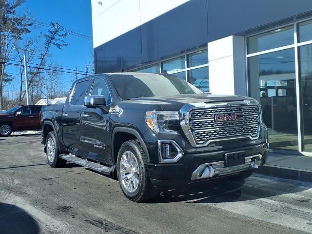 2020 GMC Sierra 1500 4WD Denali Crew Cab with MultiPro Tailgate, Technology, Driver Alert, Bose Premium, Chrome Assist Steps 52,970 Miles