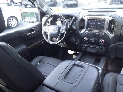 2020 GMC Sierra 1500 4WD Denali Crew Cab with Denali Ultimate, GMC Premium Infotainment with Navigation, Trailering, Bose Premium, Multipro Tailgate, and Multipro Power Steps 60,351 Miles