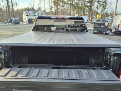 2020 GMC Sierra 1500 4WD Denali Duramax Crew Cab with Denali Ultimate, Trailering, Bose Premium Sound, Driver Alert I, and Power Sunroof 61,873 Miles