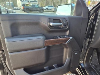 2020 GMC Sierra 1500 4WD Denali Duramax Crew Cab with Denali Ultimate, Trailering, Bose Premium Sound, Driver Alert I, and Power Sunroof 61,873 Miles