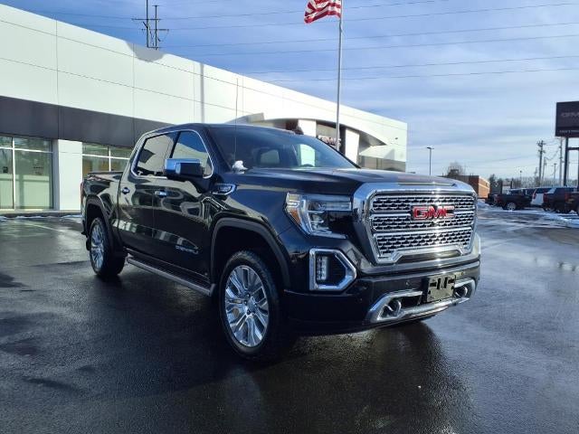 2020 GMC Sierra 1500 4WD Denali Duramax Crew Cab with Denali Ultimate, Trailering, Bose Premium Sound, Driver Alert I, and Power Sunroof 61,873 Miles