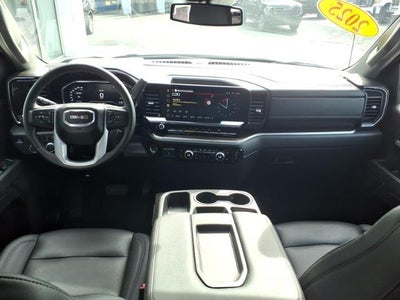 2025 GMC Sierra 1500 4WD SLT Crew Cab with MultiPro Tailgate, Heated 10-Way Power Front Seats, Trailering, and GMC Pro Safety