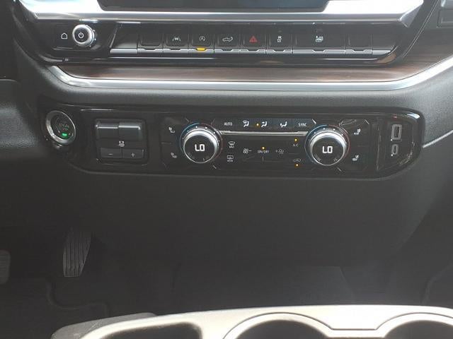 2025 GMC Sierra 1500 4WD SLT Crew Cab with MultiPro Tailgate, Heated 10-Way Power Front Seats, Trailering, and GMC Pro Safety