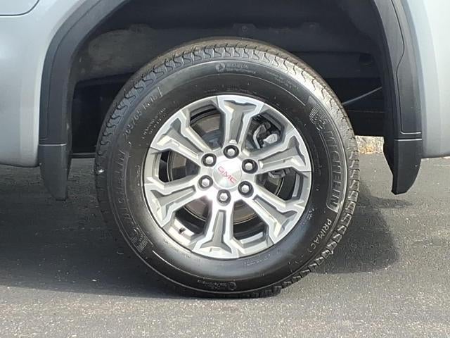 2025 GMC Sierra 1500 4WD SLT Crew Cab with MultiPro Tailgate, Heated 10-Way Power Front Seats, Trailering, and GMC Pro Safety